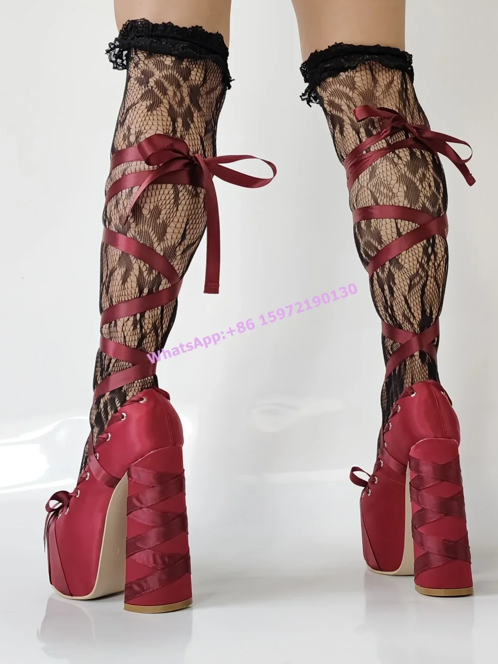 Red Satin Ribbon Platform Pump - Ribbon Tie Heel avis et prix