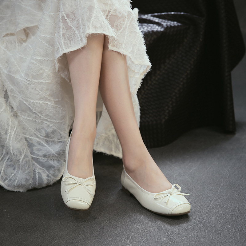 Genuien Leather Round Toe Low  - Women Shoes Japanese Brand avis et prix