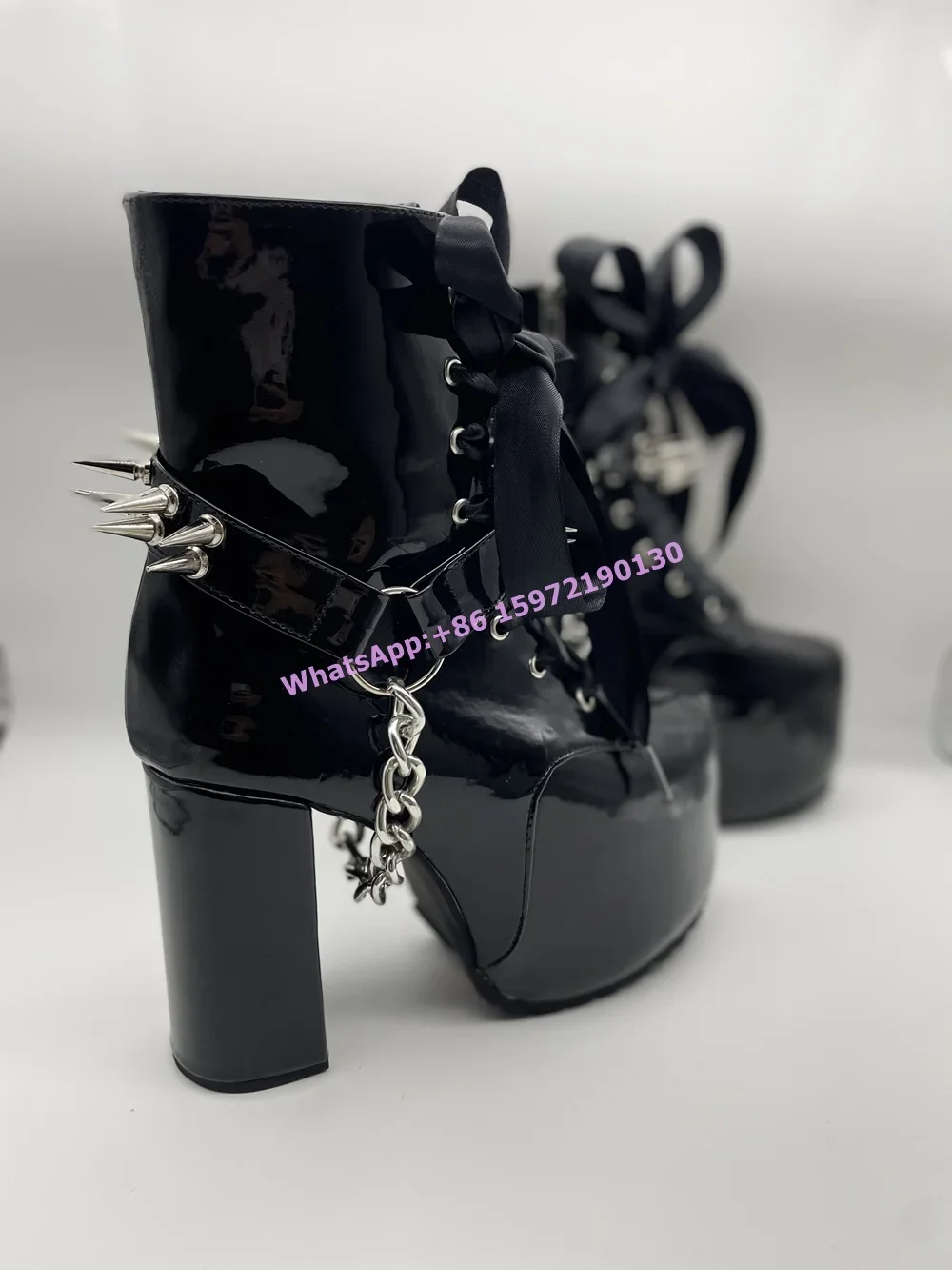 Ribbon Tied Rivet Black Boots  - Ribbon Tie Heel avis et prix