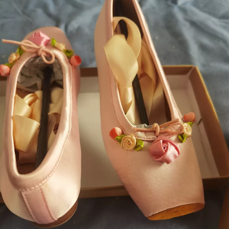 Women Pink Satin Square Toe Lo - Ribbon Tie Heel avis et prix
